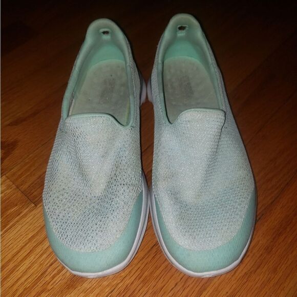 Skechers mint green Slip-On Flats - Picture 2 of 7